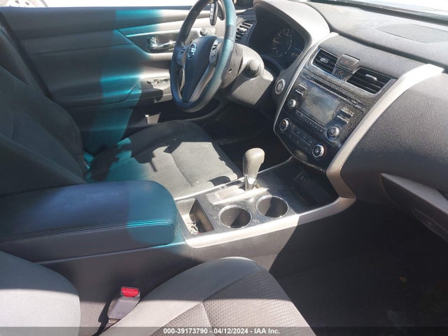 Nissan Altima 2.5 S 2015 1N4AL3AP5FN389499 Image 5