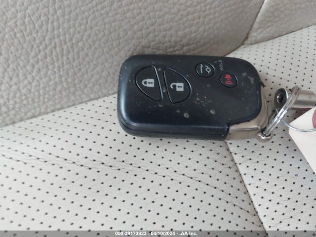 Lexus 460 2014 JTJBM7FX5E5089145 Image 11