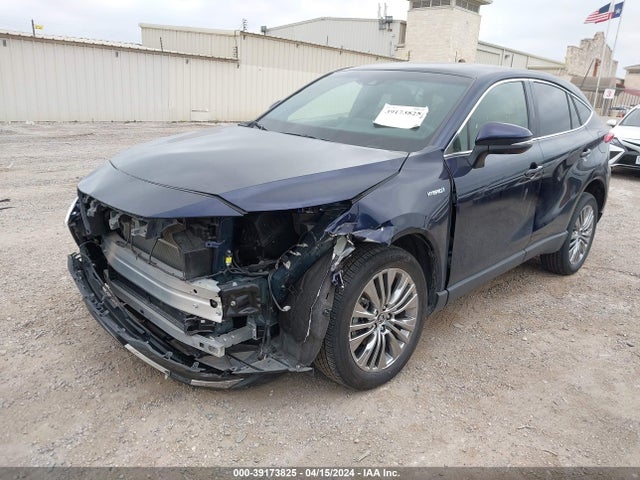 Toyota Venza Limited 2021 JTEAAAAH6MJ032782 Image 2