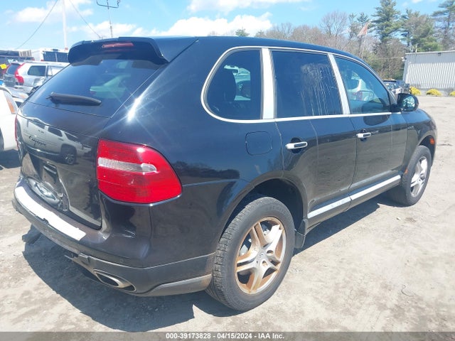 2010 PORSCHE CAYENNE WP1AA2AP3ALA08441 Photo 3