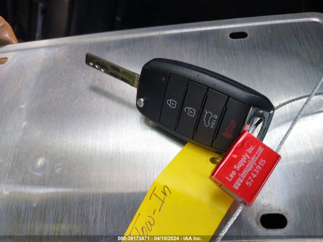 KIA SOUL + 2016 KNDJP3A52G7349450 Image 11