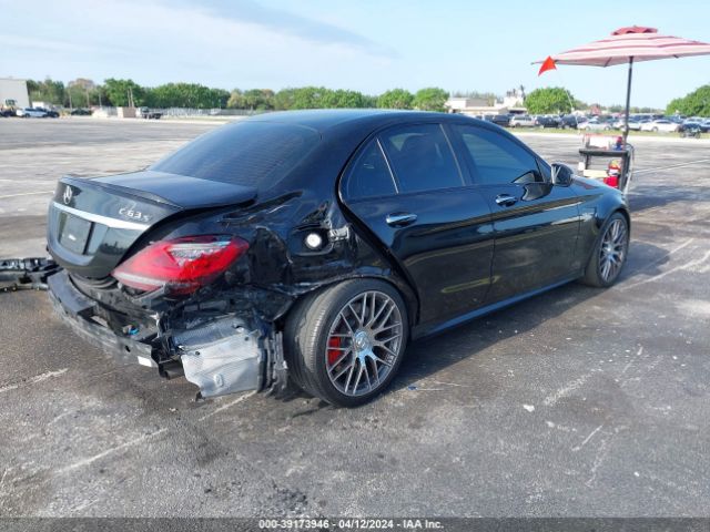 W1KWF8HB5MR622596 Mercedes-Benz Amg C 63 S
