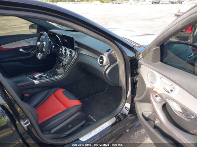 W1KWF8HB5MR622596 Mercedes-Benz Amg C 63 S