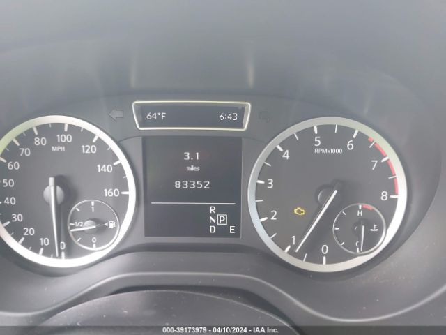 SJKCH5CP0JA056721 Infiniti Qx30 Luxury