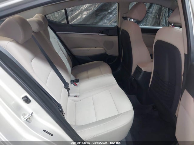 Hyundai Elantra Value Edition 2017 5NPD84LF0HH171900 Image 8