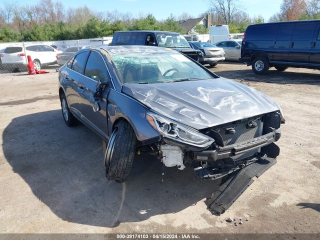 2019 5NPE24AF5KH748050 main image
