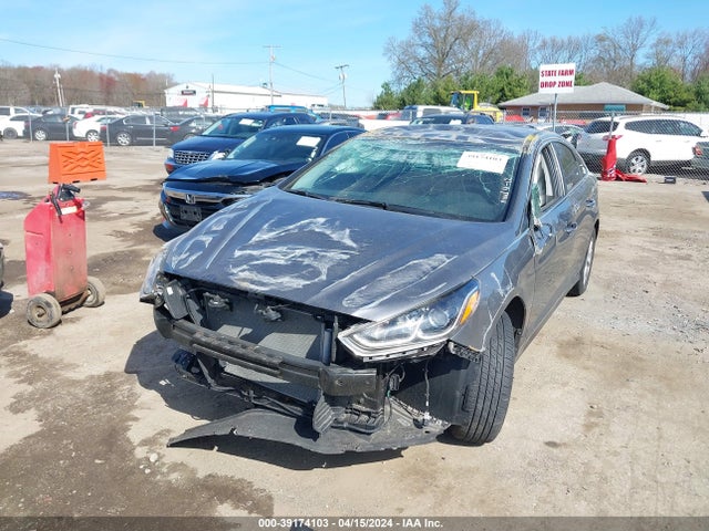 Hyundai SONATA SE 2019 5NPE24AF5KH748050 Image 2