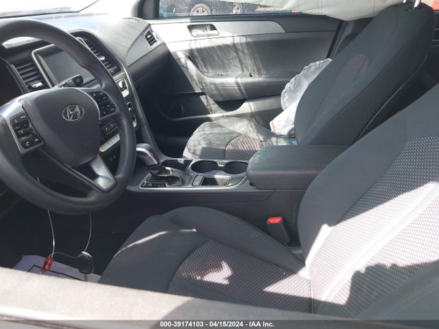 Hyundai SONATA SE 2019 5NPE24AF5KH748050 Image 5