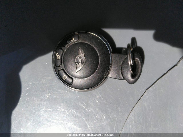 2012 MINI COOPER WMWZN3C56CT135243 Photo 10