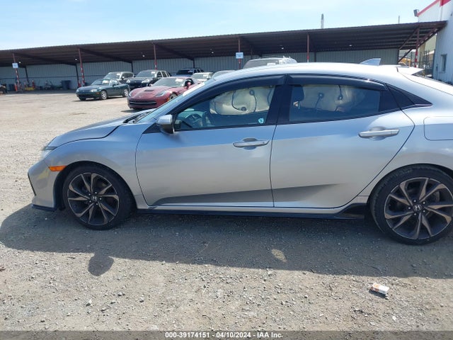 Honda Civic Sport 2018 SHHFK7G43JU237007 Image 14