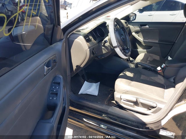 Volkswagen Jetta 2.0l S 2015 3VW2K7AJ0FM339931 Image 5