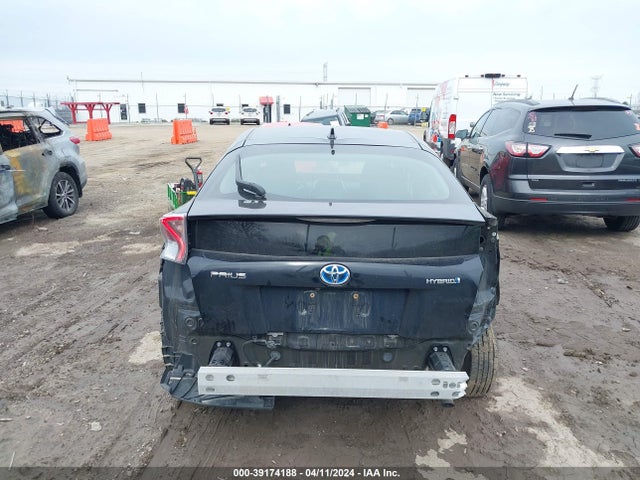 Toyota Prius Two 2017 JTDKBRFU5H3034186 Image 16