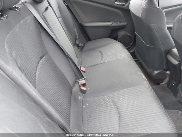 Toyota Prius Two 2017 JTDKBRFU5H3034186 Image 8