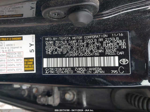 Toyota Prius Two 2017 JTDKBRFU5H3034186 Image 9
