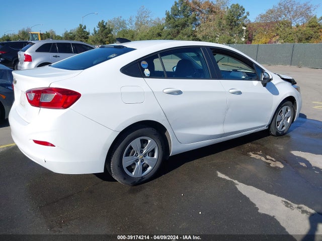 Chevrolet Cruze Ls Auto 2018 1G1BC5SM2J7207911 Image 4