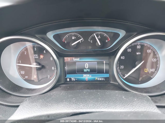 Buick Envision Essence 2018 LRBFX1SA5JD018116 Image 16