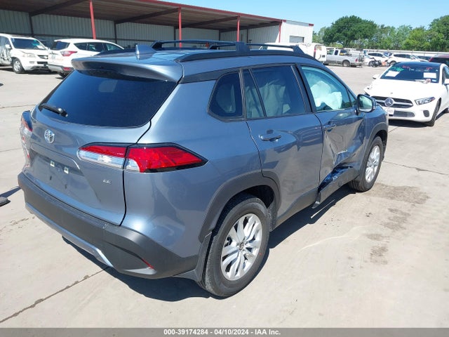 Toyota Corolla Cross Le 2024 7MUCAAAG6RV084711 Image 4