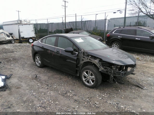 2017 1G1BE5SM5H7136093 main image