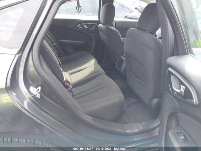 1C3CCCABXGN102154 Chrysler 200 Limited