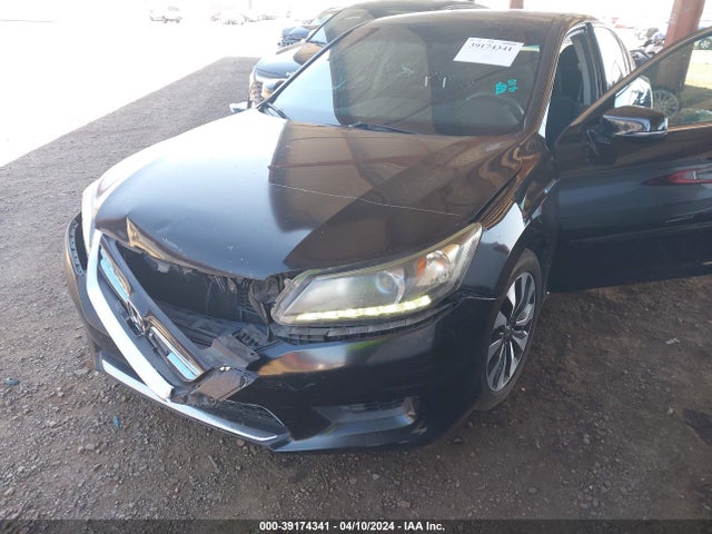Honda ACCORD HYBRID 2014 1HGCR6F31EA004018 Image 2