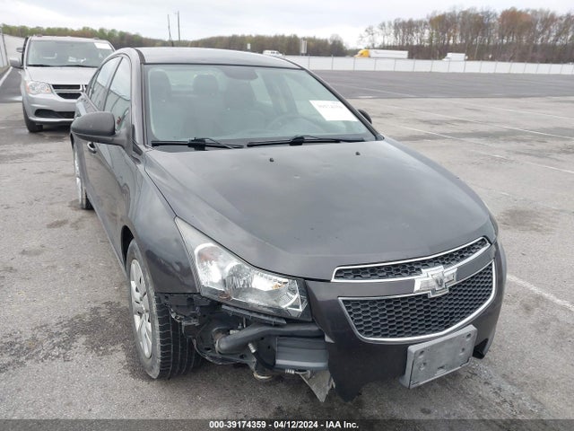 Chevrolet Cruze Ls Manual 2014 1G1PB5SG7E7357800 Image 6