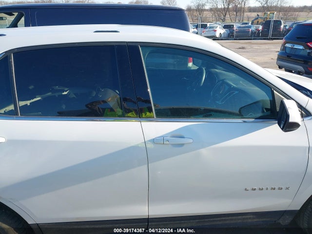 Chevrolet EQUINOX LT 2019 2GNAXUEV1K6145903 Image 14