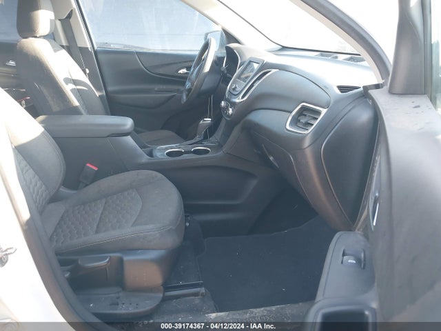 Chevrolet EQUINOX LT 2019 2GNAXUEV1K6145903 Image 5