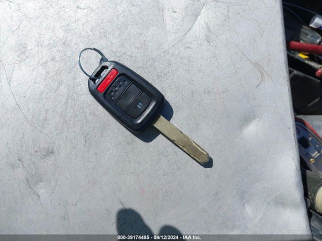 2HKRM4H3XEH639417 Honda CR-V LX