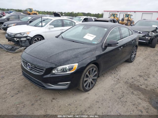 LYV402TMXHB143581 Volvo S60 Inscription T5 Platinum