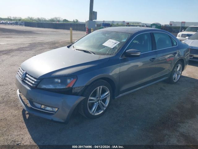 1VWCS7A3XFC043449 Volkswagen Passat 1.8t Sel Premium