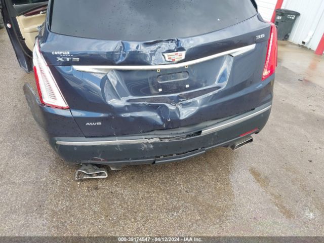 1GYKNDRS2JZ240972 Cadillac XT5 LUXURY