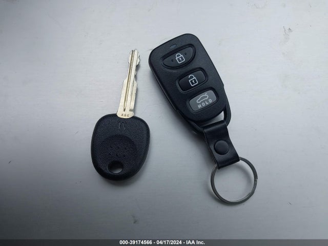 Hyundai ELANTRA SE 2020 5NPD74LF6LH558334 Image 11