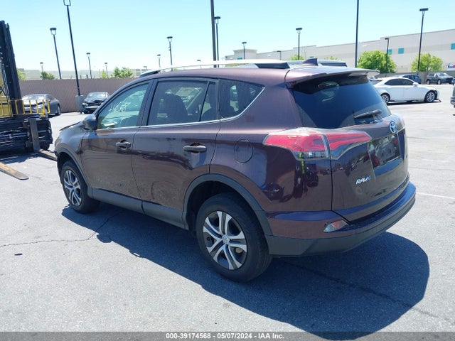 Toyota RAV4 LE 2017 2T3ZFREVXHW358213 Image 3
