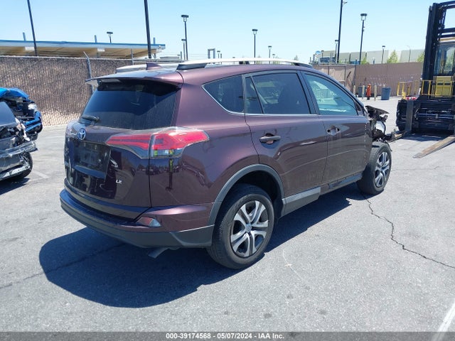 Toyota RAV4 LE 2017 2T3ZFREVXHW358213 Image 4