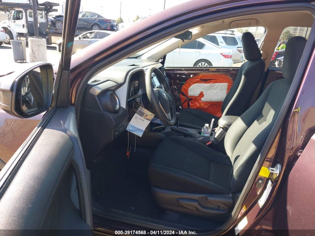 Toyota RAV4 LE 2017 2T3ZFREVXHW358213 Image 5