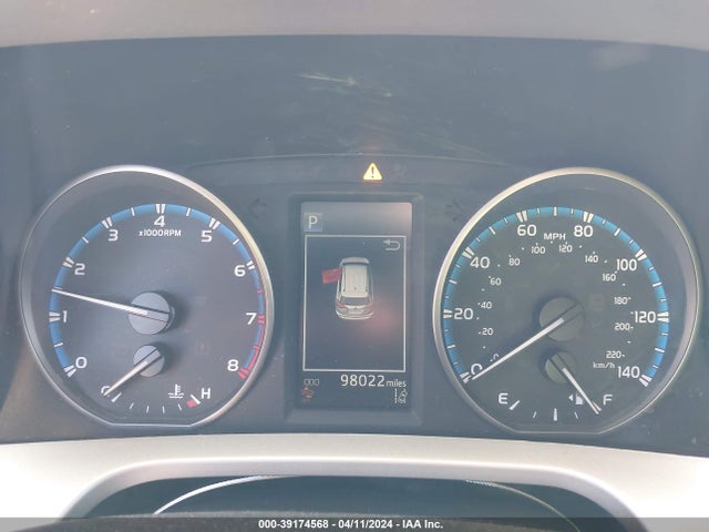 Toyota RAV4 LE 2017 2T3ZFREVXHW358213 Image 7