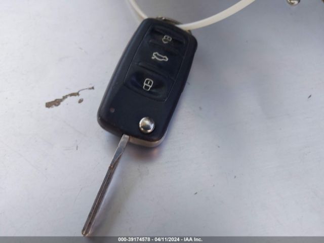 3VWD67AJ1GM358227 Volkswagen Jetta 1.4t Se