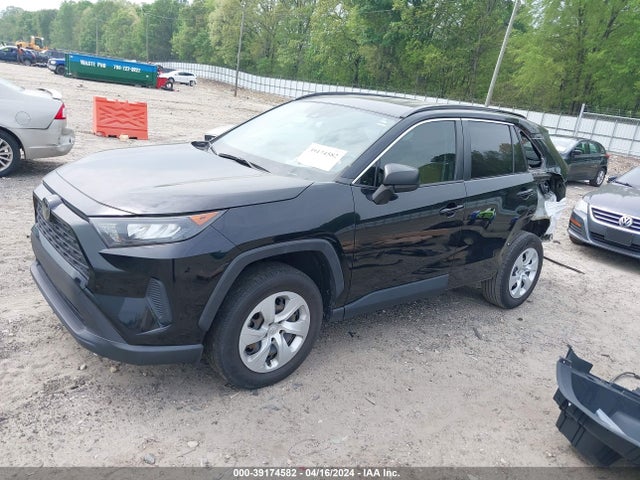 Toyota RAV4 LE 2019 JTMH1RFV7KD028672 Image 2
