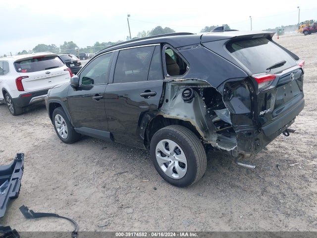 Toyota RAV4 LE 2019 JTMH1RFV7KD028672 Image 3