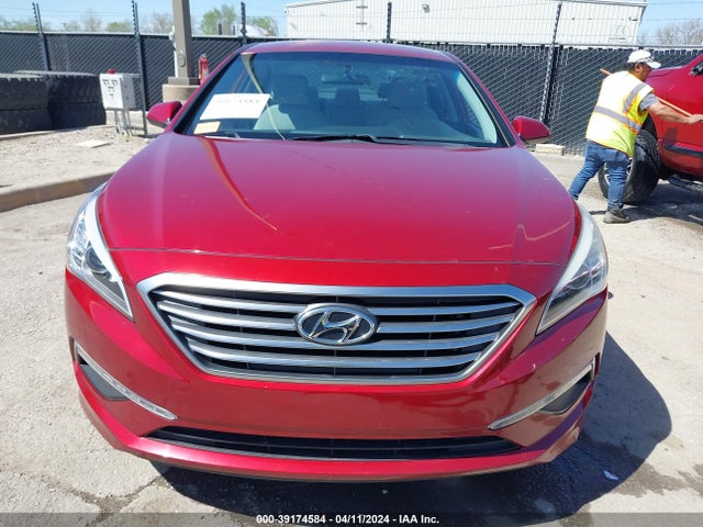 Hyundai SONATA SE 2015 5NPE24AF4FH220957 Image 6