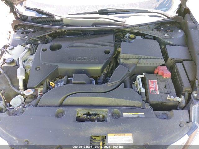 Nissan Altima 2.5 S 2018 1N4AL3AP0JC139379 Image 10