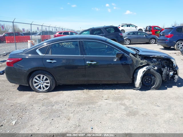 Nissan Altima 2.5 S 2018 1N4AL3AP0JC139379 Image 14
