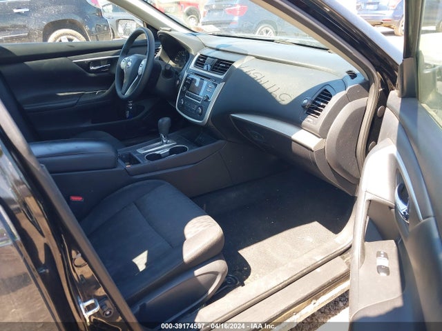 Nissan Altima 2.5 S 2018 1N4AL3AP0JC139379 Image 5