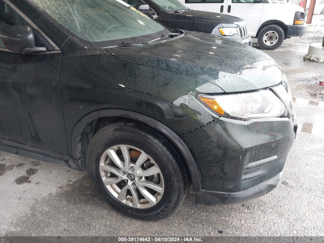 Nissan ROGUE SV 2018 5N1AT2MT6JC833230 Image 17