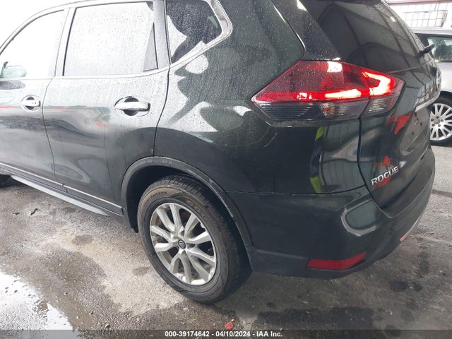 Nissan ROGUE SV 2018 5N1AT2MT6JC833230 Image 19