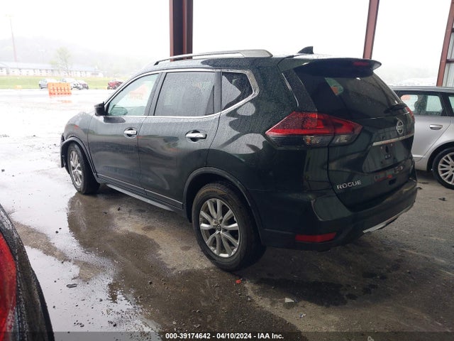 Nissan ROGUE SV 2018 5N1AT2MT6JC833230 Image 3