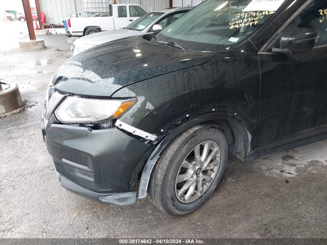 Nissan ROGUE SV 2018 5N1AT2MT6JC833230 Image 6