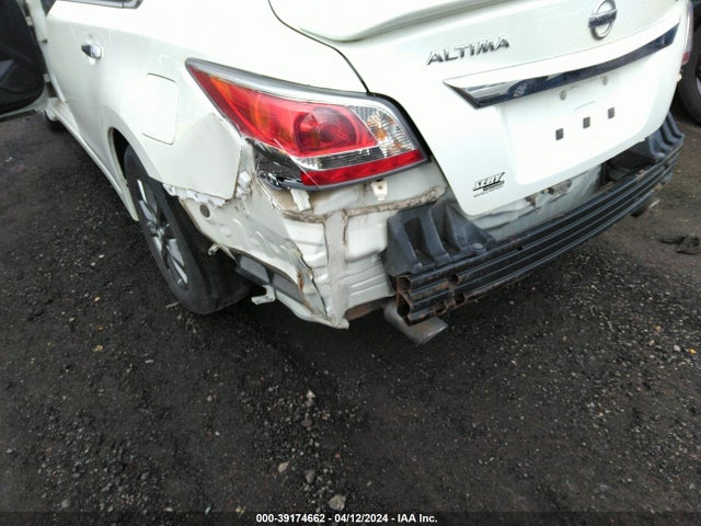 Nissan Altima 2.5 S 2015 1N4AL3AP6FN356902 Image 13
