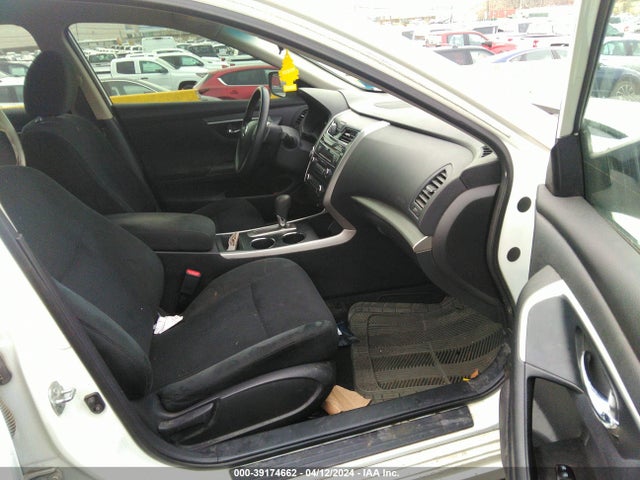 Nissan Altima 2.5 S 2015 1N4AL3AP6FN356902 Image 5
