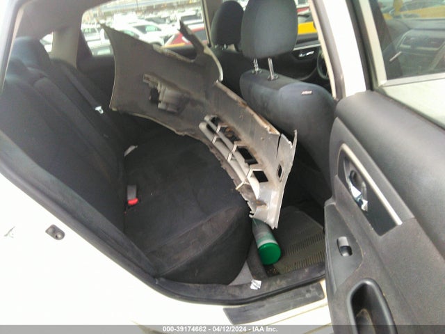 Nissan Altima 2.5 S 2015 1N4AL3AP6FN356902 Image 8